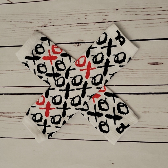BL (Baby Leggings) XoXo - Picture 2 of 5